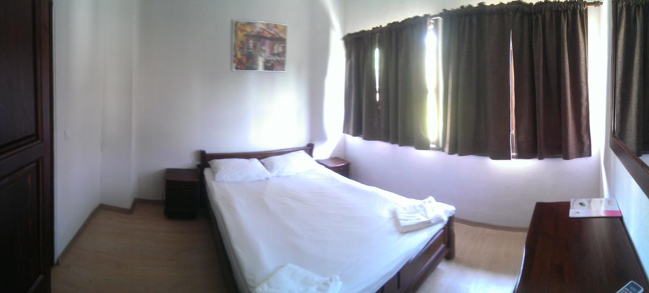 Ethnocomplex Krivini Hotel Buitenkant foto